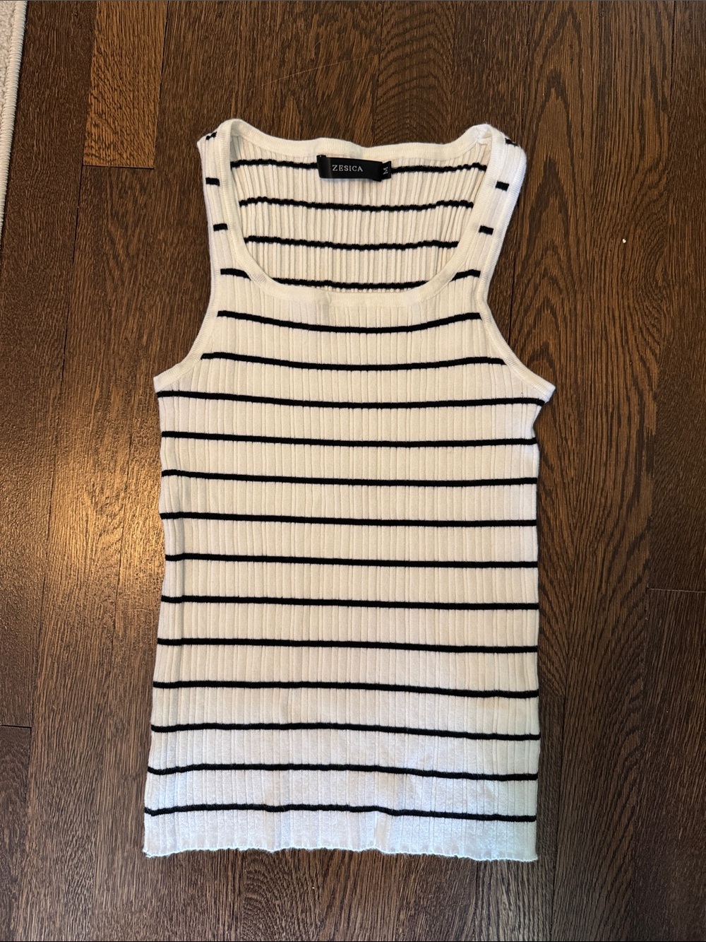 Zesica White & Black Striped Ribbed Scoop Tank
